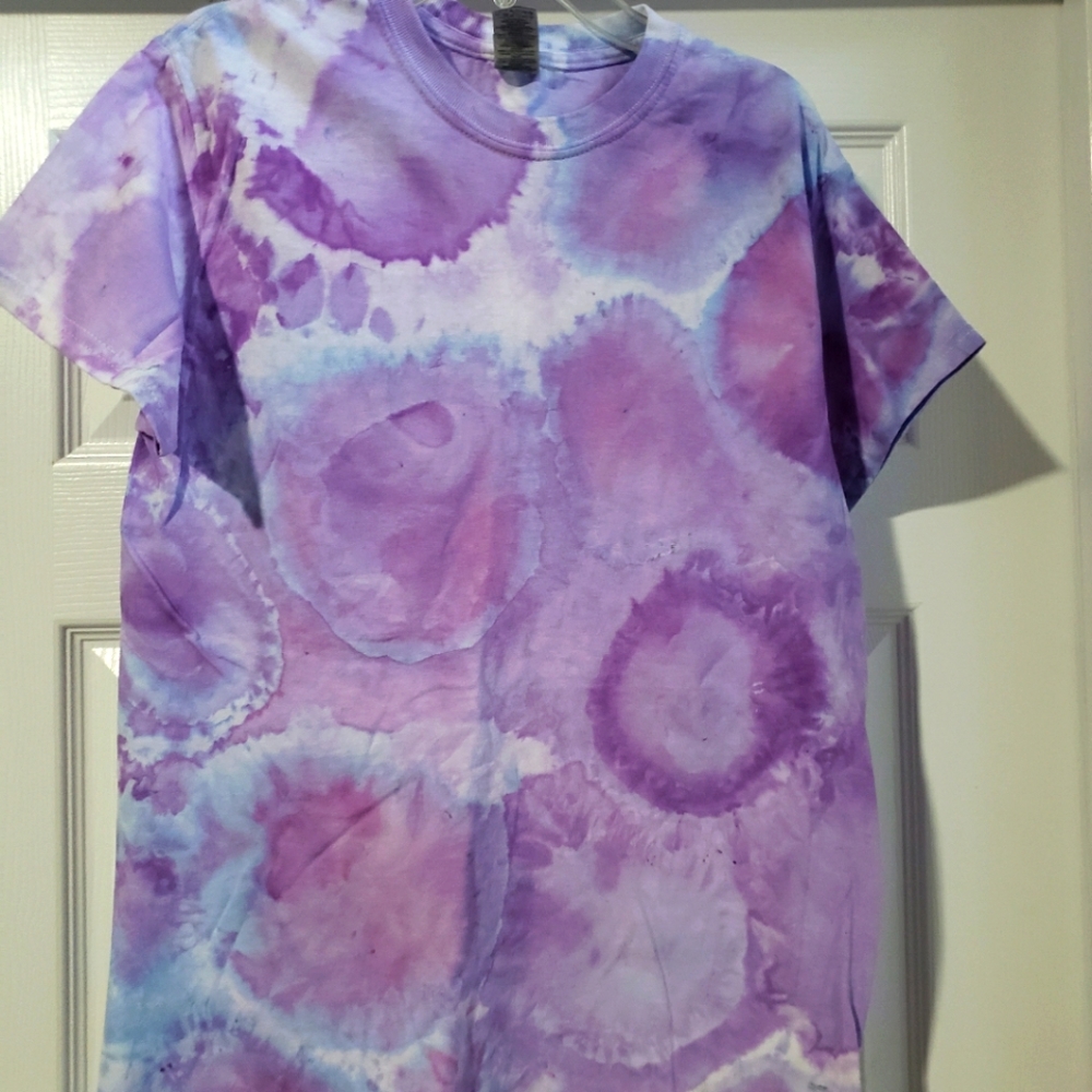 New custom tye dye tshirt
